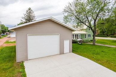 1109 E 3rd St, Merrill, WI 54452 - photo 5