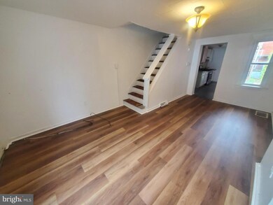 404 S 9th St, Reading, PA 19602 - photo 2