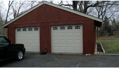 6431 Crescent Ave, Bensalem, PA 19020 - photo 2