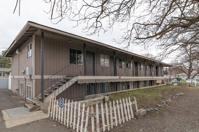 702 N 2nd Street 2