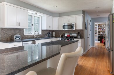 48 Contour Rd, Warwick, RI 02886 - photo 4