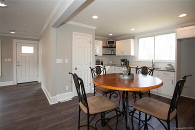 Gorgeous Open Kitchen