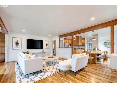 892 Sprague St, Eugene, OR 97403 - photo 3