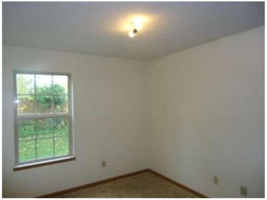 810 Johnson Ave, Franklin, IN 46131 - photo 6