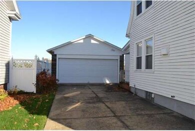 462 Rockdale Ave, New Bedford, MA 02740 - photo 3