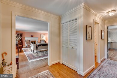 21 Donzi Ct, Severna Park, MD 21146 - photo 2