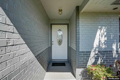 6127 S Schneider Rd, Woodburn, OR 97071 - photo 4