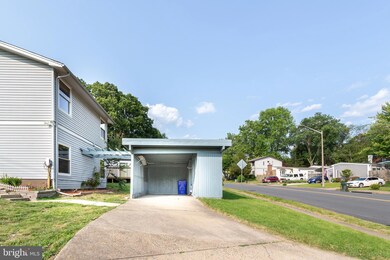 12718 Colby Dr, Woodbridge, VA 22192 - photo 5