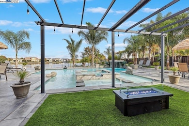 1050 Clear Lake Dr, Oakley, CA 94561 - photo 6