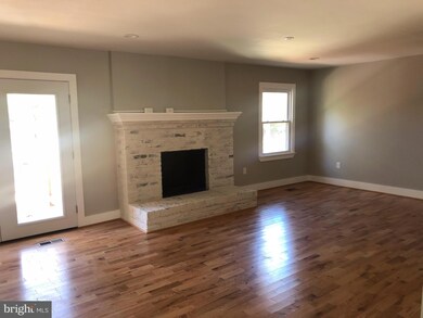 106 Magnolia Ln, Annapolis, MD 21403 - photo 5