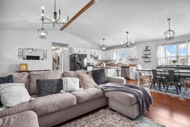 270 Peters Rd, Mc Kee, KY 40447 - photo 4