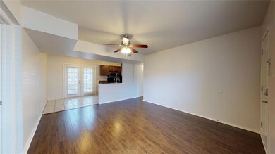 5515 Gaston Ave unit 114, Dallas, TX 75214 - photo 3