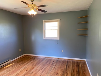 544 Hull St, Staunton, VA 24401 - photo 7