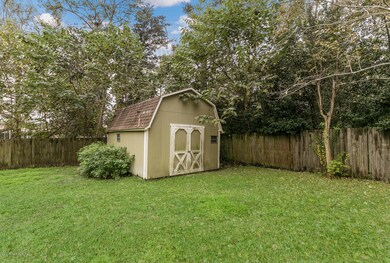 4342 Dazet Ct, Jacksonville, FL 32210 - photo 7