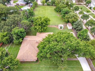 8120 Newman Dr, North Richland Hills, TX 76180 - photo 5