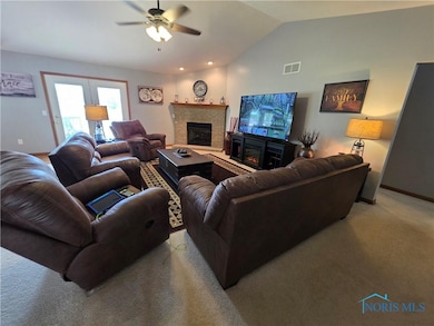 1464 Misty Oaks Dr, Findlay, OH 45840 - photo 5