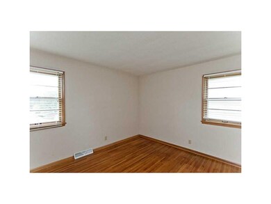 Bedroom. Hardwood flooring in all bedrooms