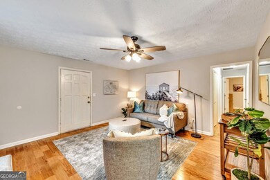 160 Booth Rd SW unit B, Marietta, GA 30008 - photo 4