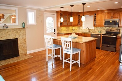 22 Curtis Rd, Saugus, MA 01906 - photo 4