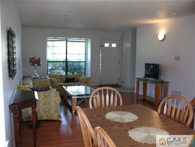 173 Chippenham Ct, Piscataway, NJ 08854 - photo 5