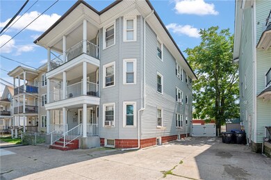 136 Anthony Ave, Pawtucket, RI 02860 - photo 3