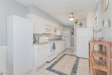 3211 Stringfellow Rd unit 104, Saint James City, FL 33956 - photo 6