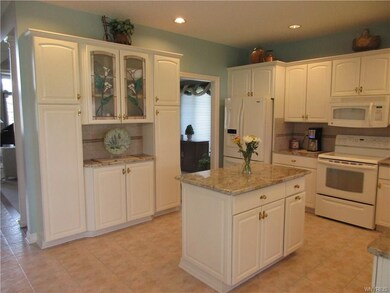 Fabulous kitchen with extra tall cabinets, granite