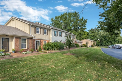 1011 Murfreesboro Rd unit B2, Franklin, TN 37064 - photo 5