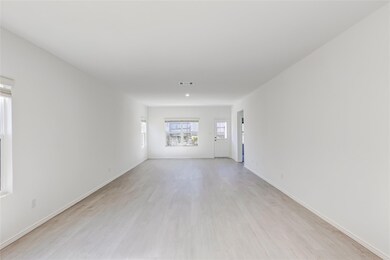 171 Cibolo Creek Loop, Bastrop, TX 78602 - photo 7