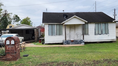 2233 Lou Ellen Ln, Houston, TX 77018 - photo 2