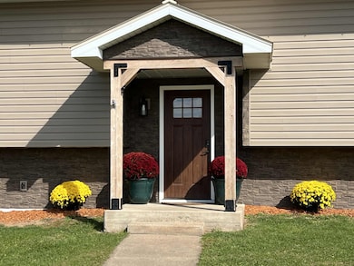 S4354 Curti Rd, Genoa, WI 54632 - photo 2