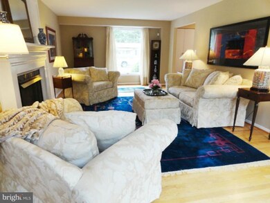 3 Bertwell Ct, Lutherville Timonium, MD 21093 - photo 4