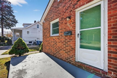 2509 Spencer Ave, Saint Louis, MO 63114 - photo 4