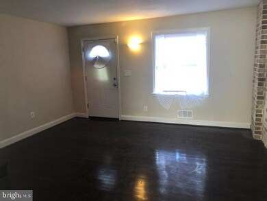 2136 Redthorn Rd, Middle River, MD 21220 - photo 2