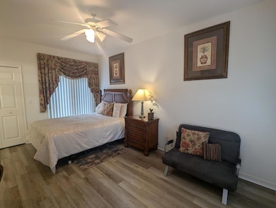 8339 Mulligan Cir unit B, Port Saint Lucie, FL 34986 - photo 3