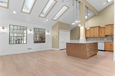 3305 N Shadowbrook Cir, Provo, UT 84604 - photo 7