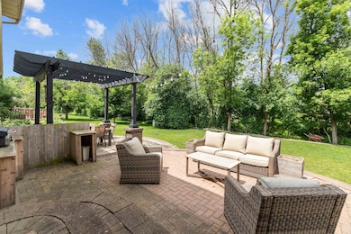 1364 Whippletree Ln, Neenah, WI 54956 - photo 4