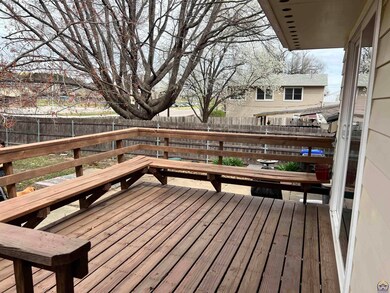 3325 SW Moundview Dr, Topeka, KS 66614 - photo 5