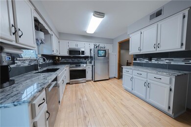 518 South St, Grain Valley, MO 64029 - photo 7