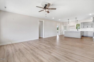 09-920 Hooks Rd-9