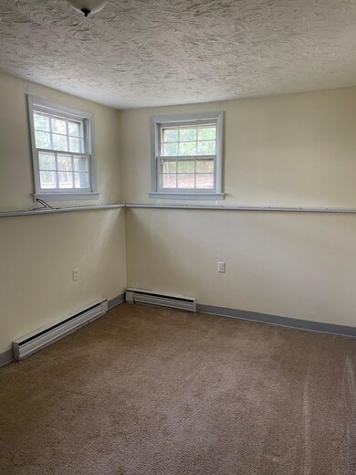 22A Mitchell St, Manchester, NH 03103 - photo 5