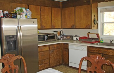 37 Pemberwick Rd, Greenwich, CT 06831 - photo 3