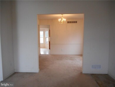 214 E Kennedy Dr, Egg Harbor Township, NJ 08234 - photo 5