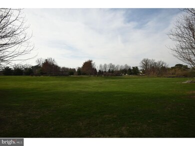 3943 Liz Cir, Doylestown, PA 18902 - photo 5