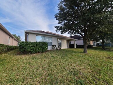 34446 Windknob Ct, Wesley Chapel, FL 33545 - photo 2