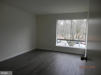 8473 Greenbelt Rd unit 202, Greenbelt, MD 20770 - photo 4
