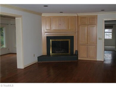 529 Edgewood Rd, Asheboro, NC 27205 - photo 6