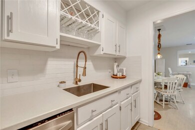 152 S Island Square Dr, Saint Simons Island, GA 31522 - photo 5