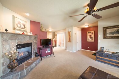 20549 Sun Meadow Way, Bend, OR 97702 - photo 4