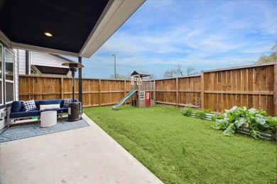 6496 T C Jester Blvd, Houston, TX 77091 - photo 3